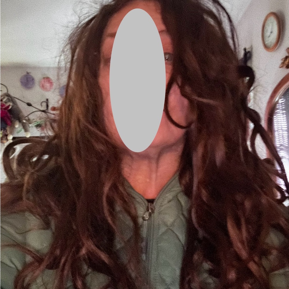 Beautiful 100% human hair 24 inch wavy- brown & reddish undertones/BOBBI BOSS - Picture 14 of 14